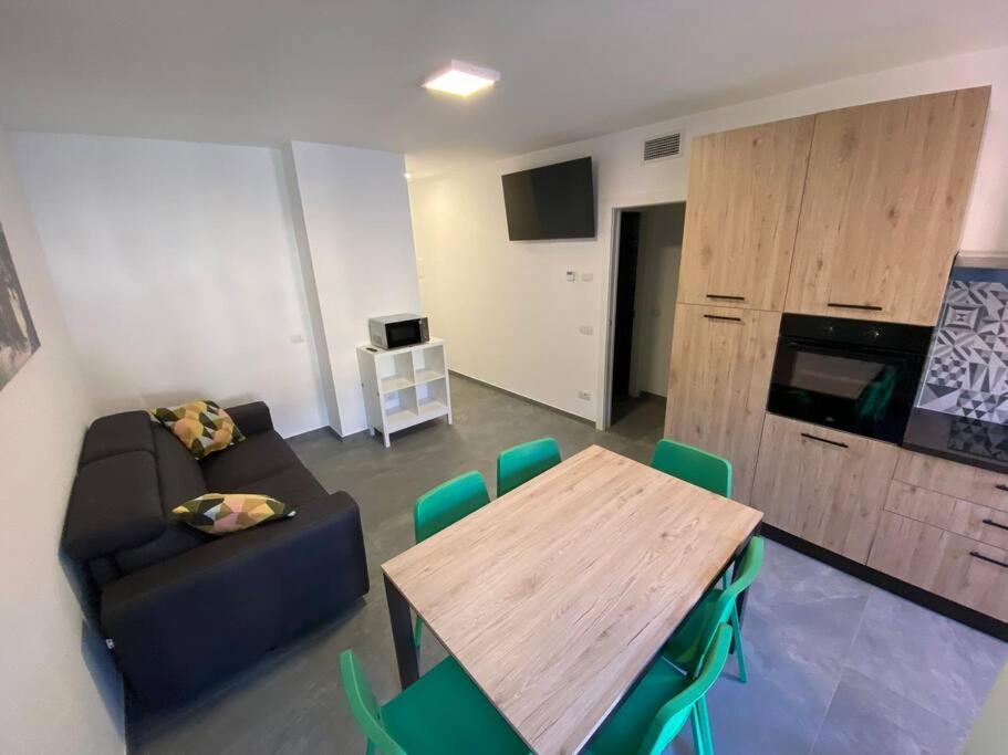 Casa Mattia Apartment เบลลาโน ภายนอก รูปภาพ